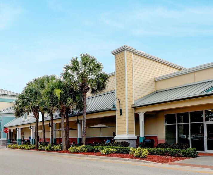 More Photos Of 12955-12975 Collier Blvd, Naples Unknown For Lease