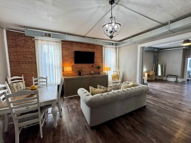 More Photos Of 902 N Main St, Princeton General Retail For Sale