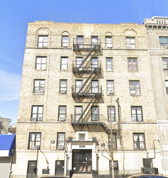 Primary Photo Of 2467 University Ave, Bronx Apartments For Sale