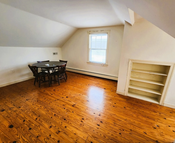 More Photos Of 21000 Chesterfield Ave, South Chesterfield Religious Facility For Sale