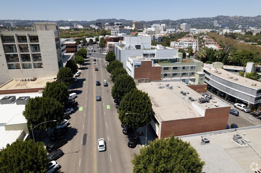More Photos Of 420 S Beverly Dr, Beverly Hills Medical For Lease