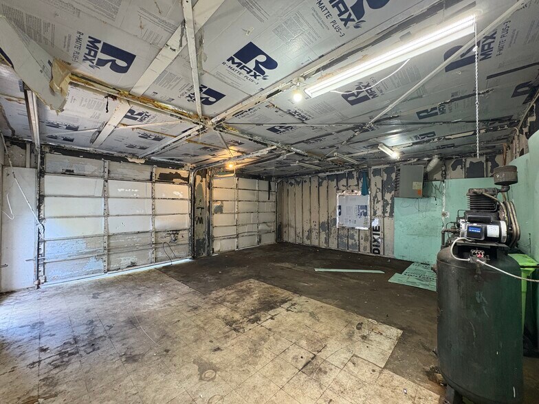 More Photos Of 1516 Dixie Trl, Raleigh Auto Repair For Lease