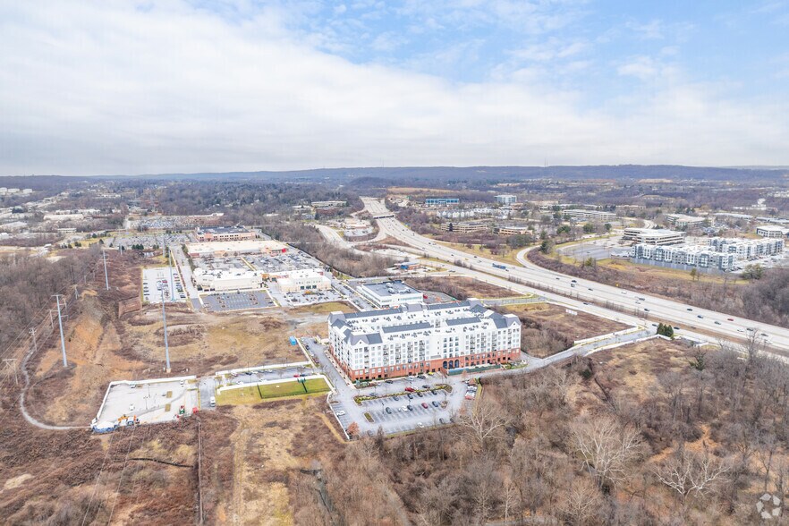 More Photos Of 455 Carnegie Blvd, Malvern Unknown For Lease