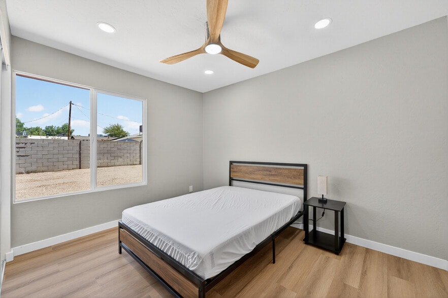 More Photos Of 5038 N 18th Ave, Phoenix Multifamily For Sale
