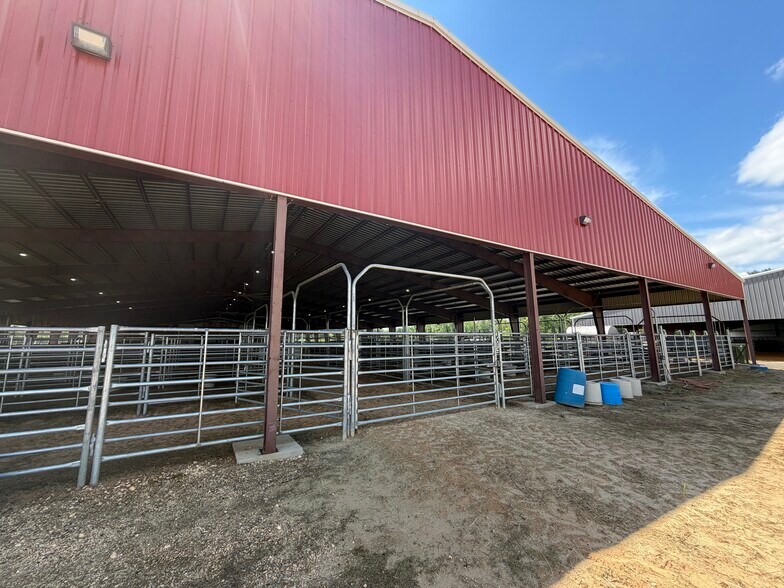 More Photos Of 5690 Sheridan Byp, Sheridan Industrial For Sale