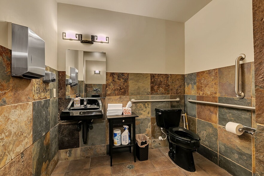 More Photos Of 15 E Minnesota St, Saint Joseph Apartments For Sale