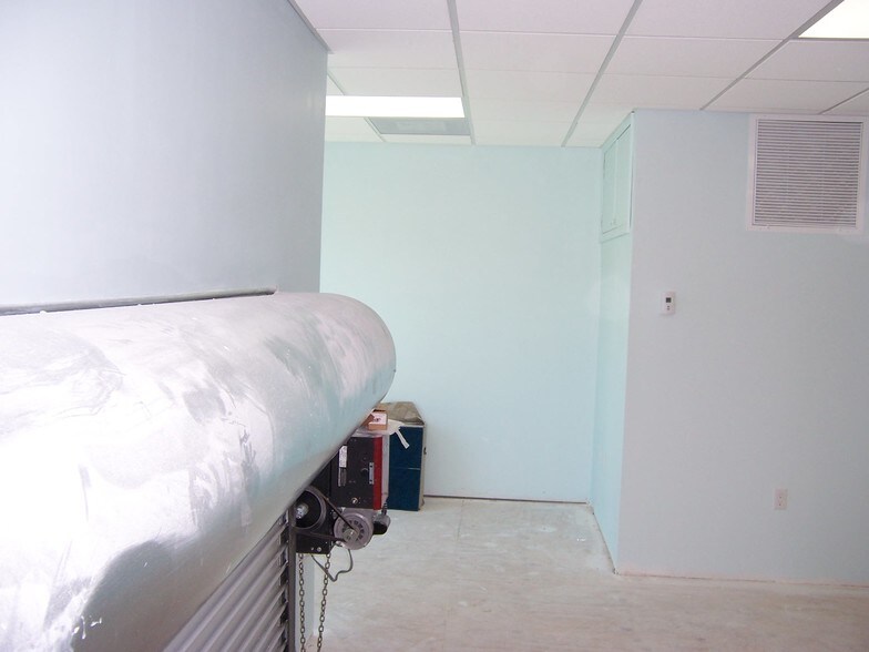 More Photos Of 7055-7057 SW 47th St, Miami Warehouse For Lease