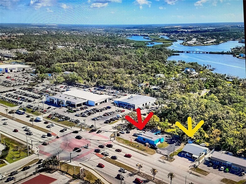 More Photos Of 101 Tamiami Trl S, Nokomis General Retail For Sale