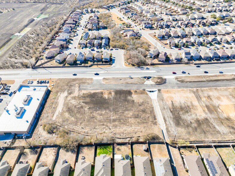 More Photos Of IH-10 E & N Foster Rd, San Antonio Land For Lease