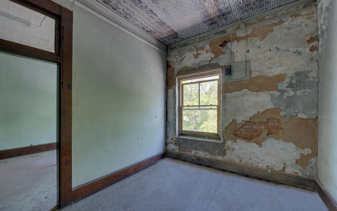 More Photos Of 111 Sage St, Toccoa Storefront Retail Residential For Sale