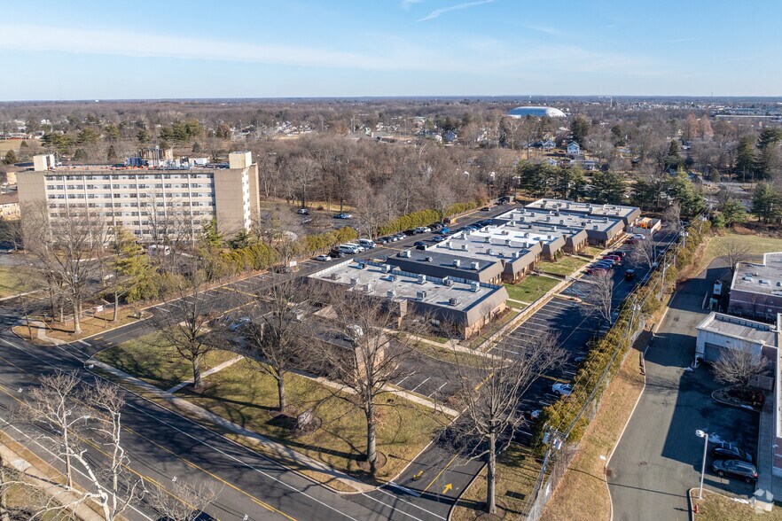 More Photos Of 1450 Parkside Ave, Ewing Medical For Lease