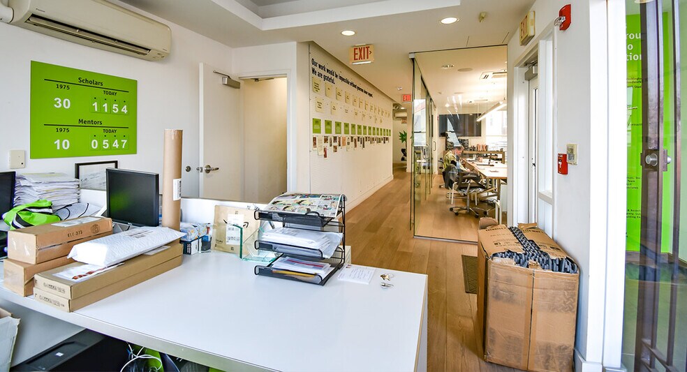 More Photos Of 1750 Columbia Rd NW, Washington Office For Sale