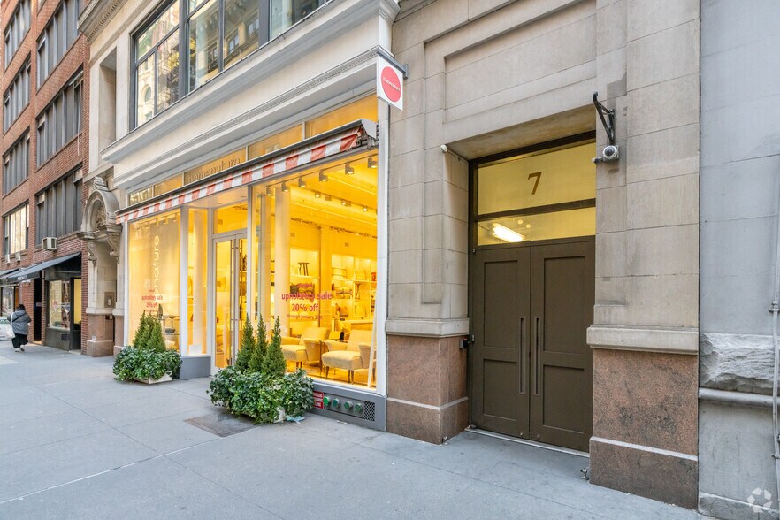 More Photos Of 7 W 18th St, New York Loft Creative Space For Lease