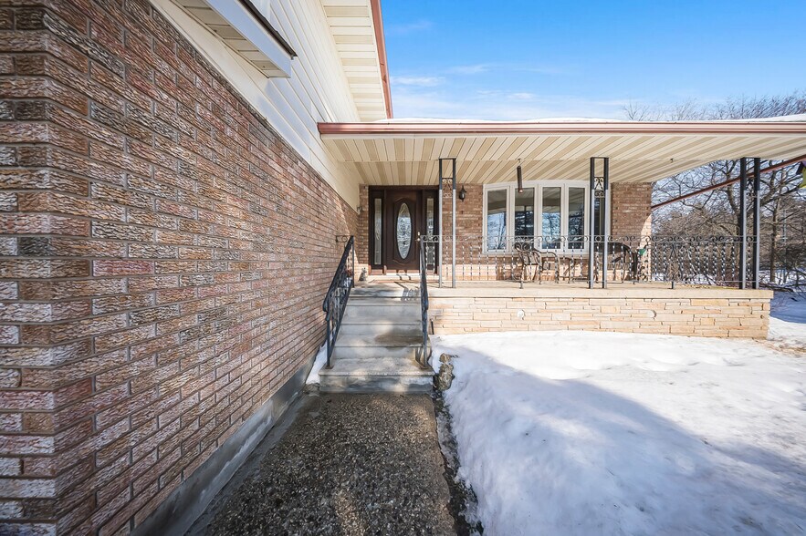 More Photos Of 4871 Wellington Road 29, Guelph Warehouse For Sale