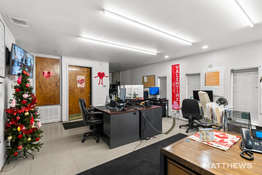 More Photos Of 6638 Topper Run, San Antonio Warehouse For Sale