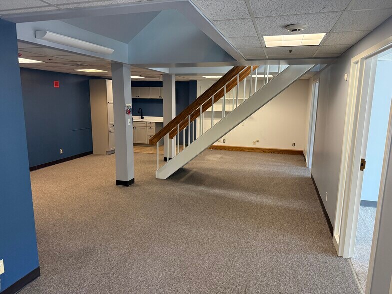 More Photos Of 37-41 Main St, Concord Storefront Retail Office For Lease