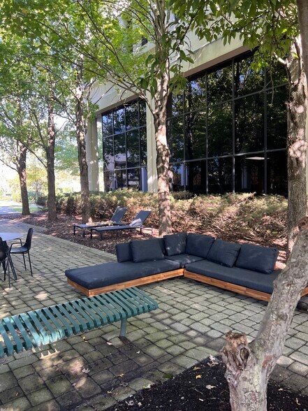 More Photos Of 30 Vreeland Rd, Florham Park Unknown For Lease