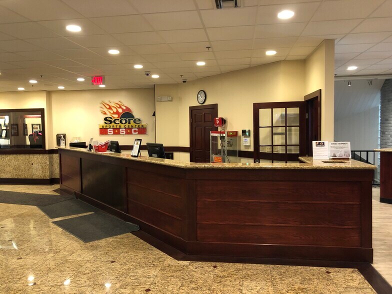 More Photos Of 8300 Wolf Rd, Willow Springs Health Club For Sale