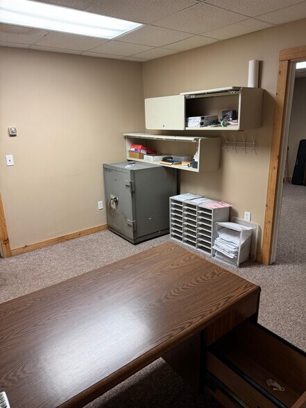 More Photos Of 3400 US Highway 30, Warsaw General Retail For Lease