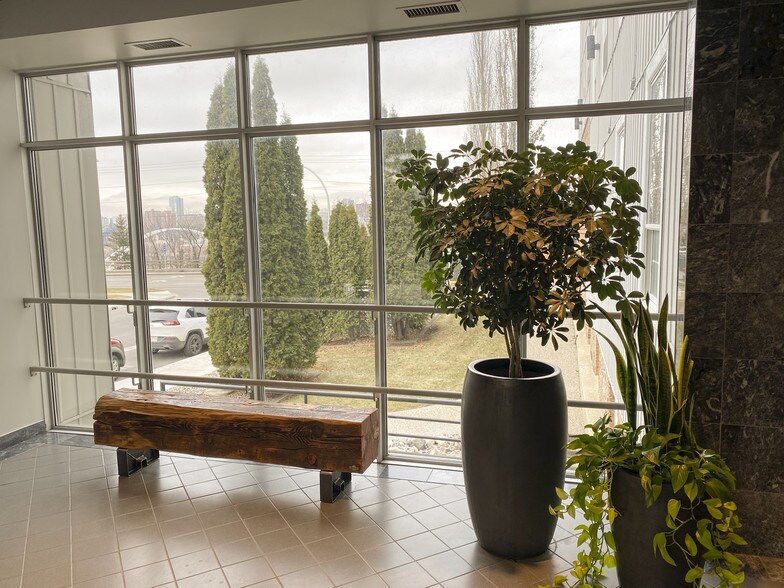 More Photos Of 10171 Saskatchewan Dr, Edmonton Office For Lease