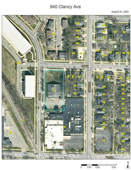 More Photos Of 940 Clancy Ave NE, Grand Rapids Office For Sale