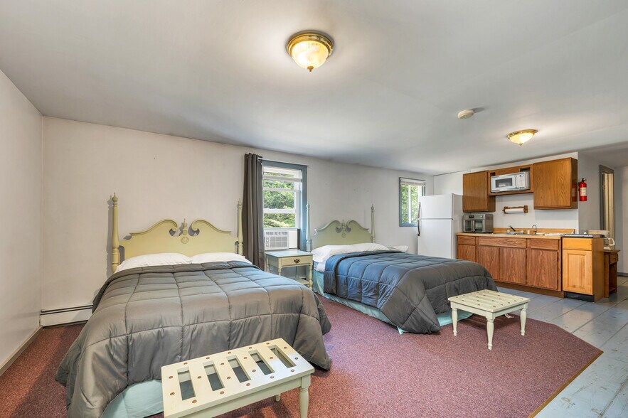 More Photos Of 820 Colebrook Rd, Errol Hotel For Sale
