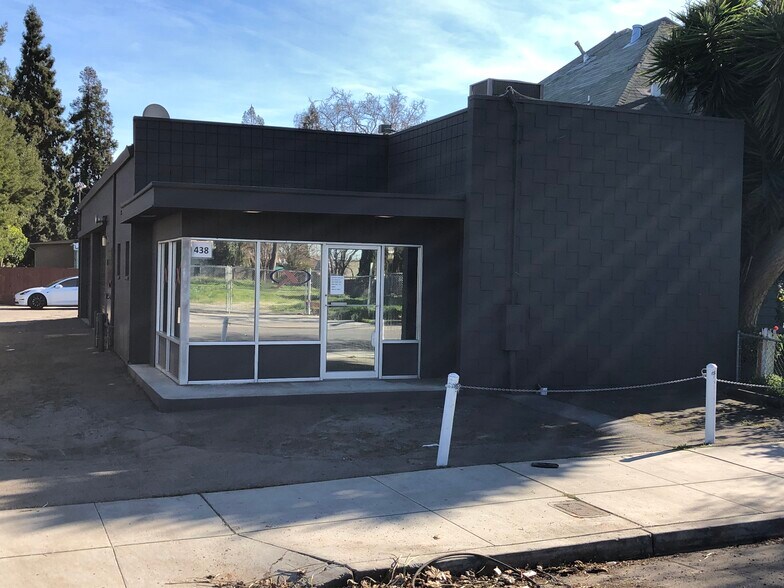 Primary Photo Of 438 Auzerais Ave, San Jose Distribution For Lease