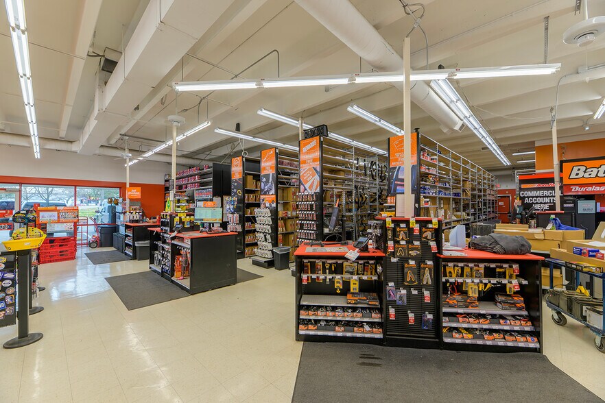 More Photos Of , Longmont General Retail For Sale