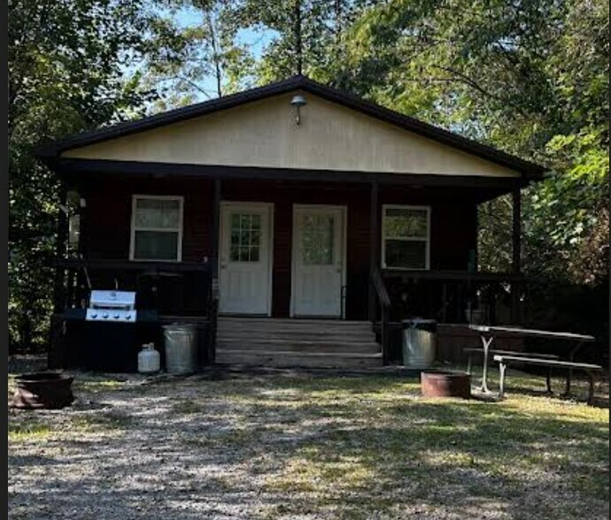 More Photos Of 1821 WV-49, Matewan Flex For Sale