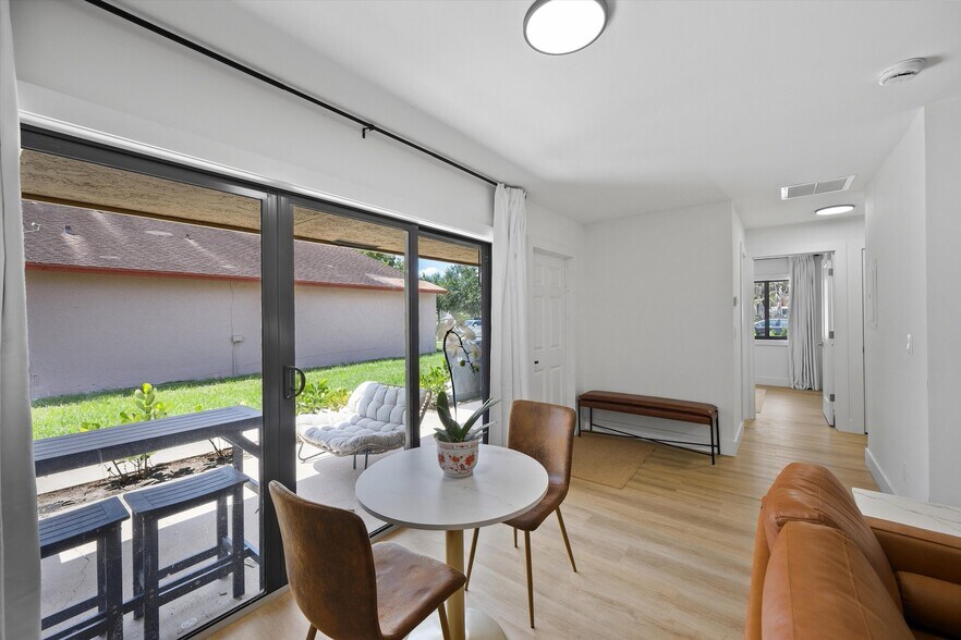 More Photos Of 1262 The 12th Fairway, Wellington Apartments For Sale