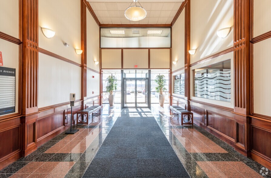 More Photos Of 2 Granite Ave, Milton Office For Lease