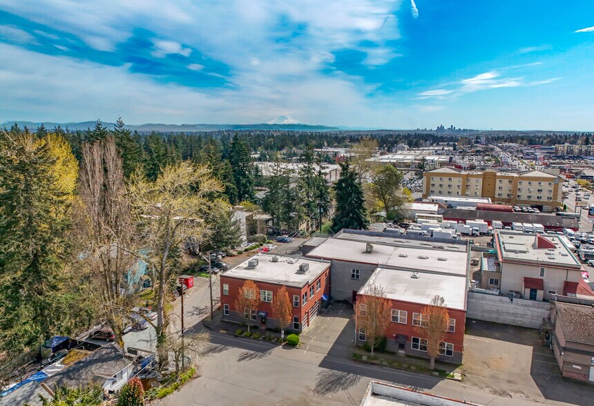 More Photos Of 13753 Midvale Ave N, Seattle Warehouse For Sale