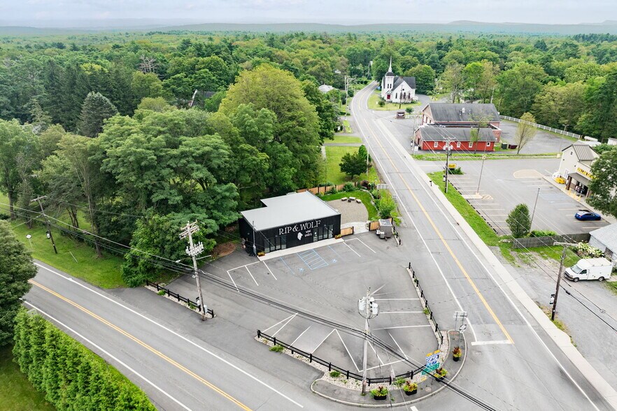 More Photos Of 734 NY-32A, Catskill Restaurant For Sale