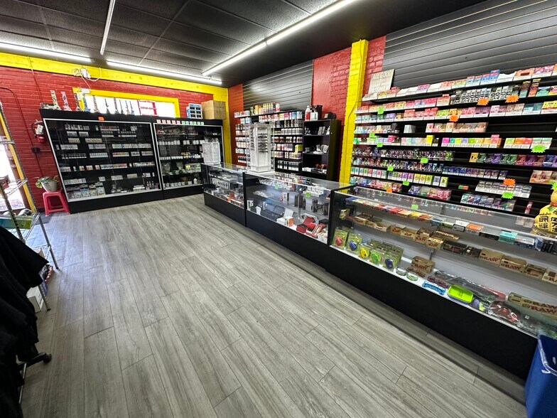 More Photos Of 701 E 2nd St, Reno Freestanding For Sale