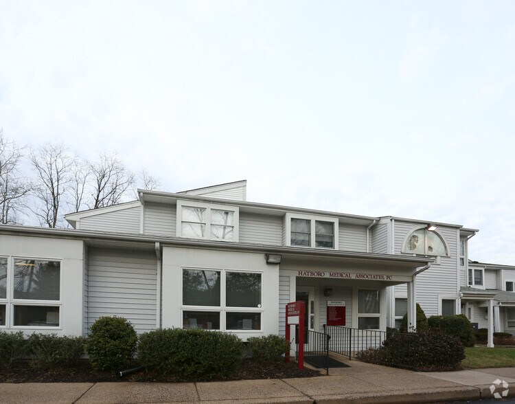 More Photos Of 345 N York Rd, Hatboro Medical For Sale