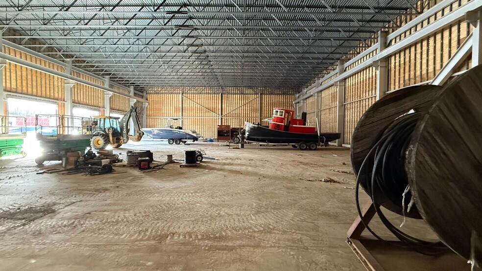 More Photos Of 2651 PA-412, Coopersburg Warehouse For Lease