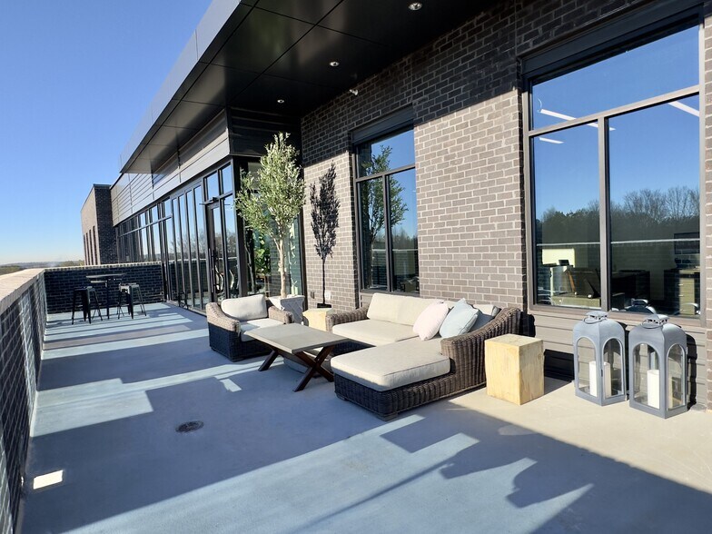 More Photos Of 11520 Davis Dr, Alpharetta Office For Lease