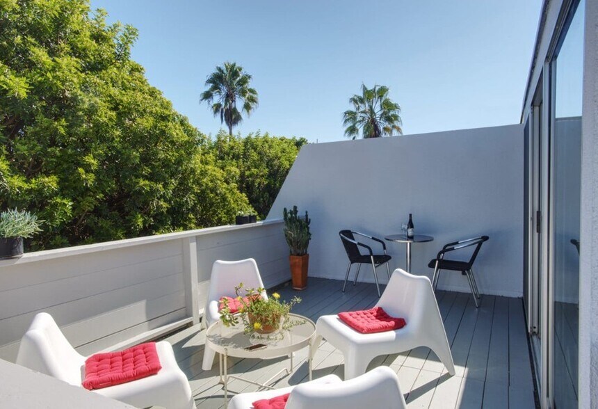 More Photos Of 3607 Pacific Ave, Marina del Rey Apartments For Sale