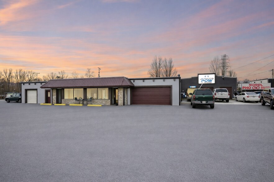 More Photos Of 15970 S Golden Rd, Golden Auto Dealership For Sale