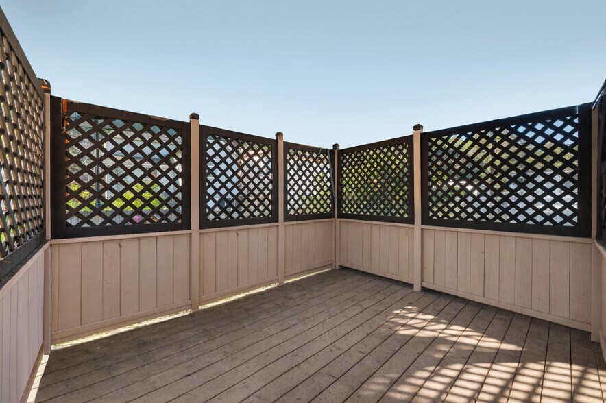 More Photos Of 1851 2nd St, San Rafael Apartments For Sale