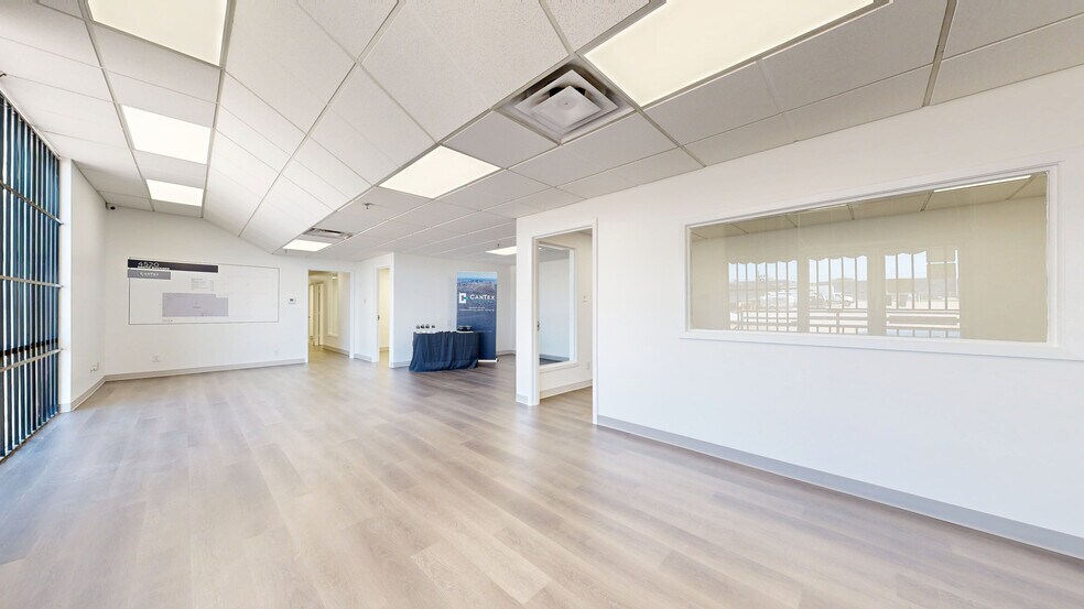 More Photos Of 4520 S Buckner Blvd, Dallas Manufacturing For Lease