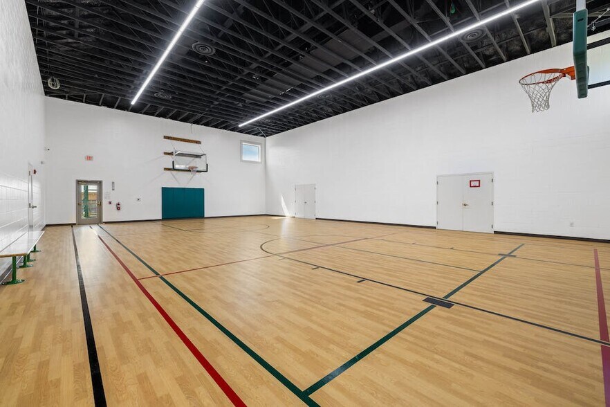 More Photos Of 11651 W Parmer Ln, Cedar Park Daycare Center For Sale