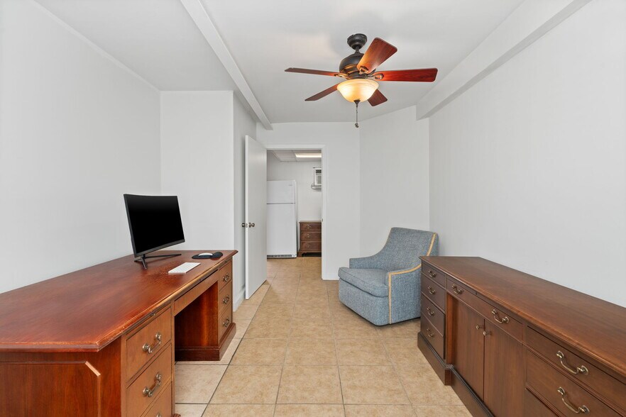 More Photos Of 1526 Heights Blvd, Houston Office For Lease