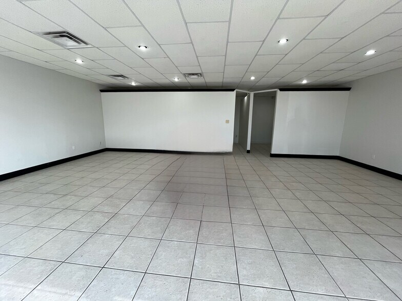 More Photos Of 2810 Louetta Rd, Spring Unknown For Lease