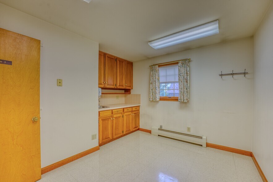 More Photos Of 188 Cottage St, Littleton Office Residential For Sale