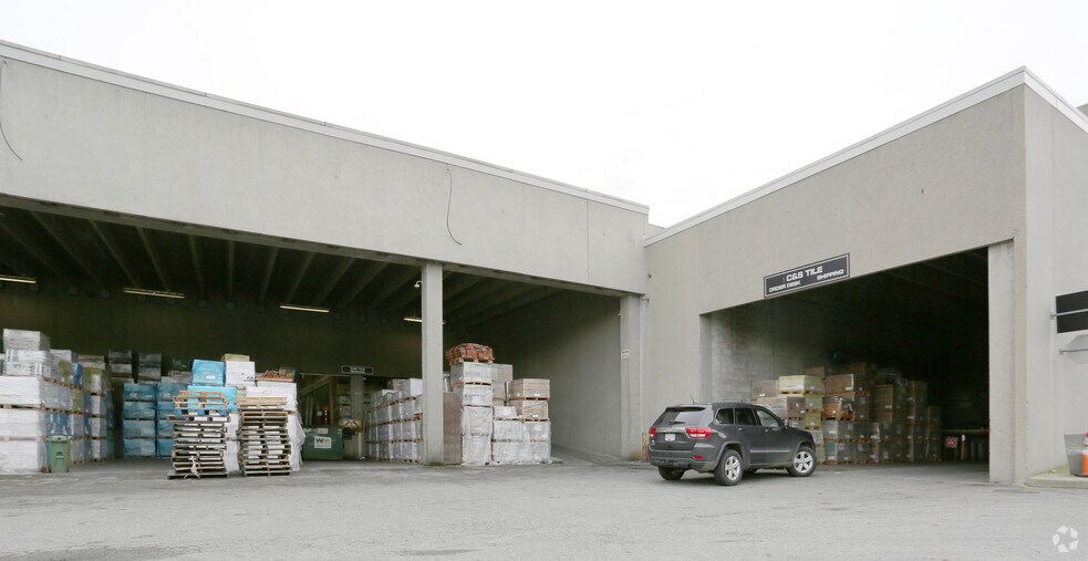 More Photos Of 2820 Ingleton Ave, Burnaby Warehouse For Lease