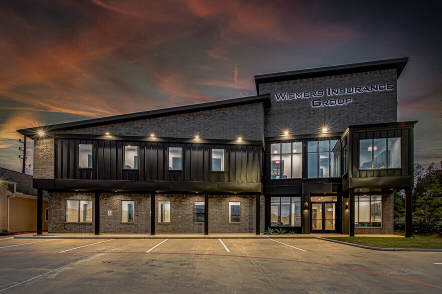 More Photos Of Colonial Parkway & Park West Green Dr, Katy Medical For Sale