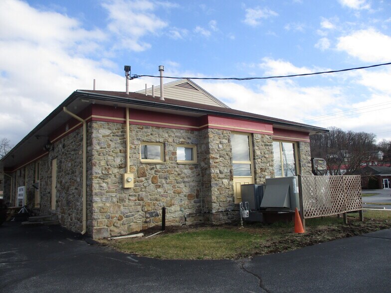 More Photos Of 11973 Buchanan Trl E, Waynesboro Restaurant For Sale