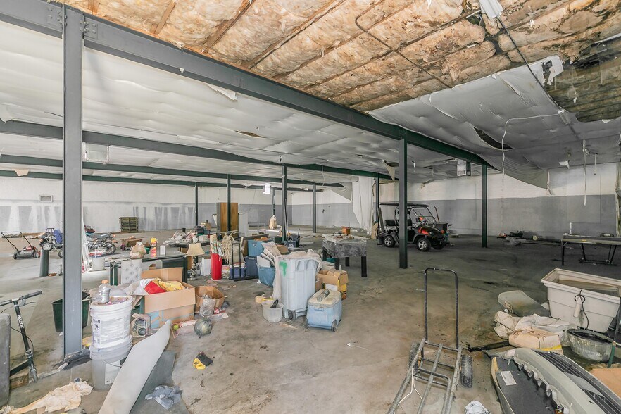More Photos Of 1820 Canton St, Dallas Warehouse For Sale