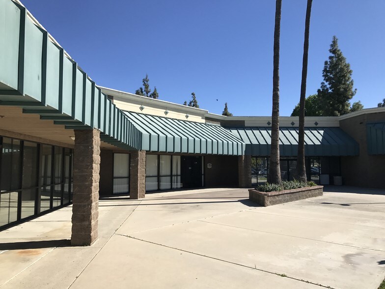 More Photos Of 10769 Hole Ave, Riverside Office For Lease
